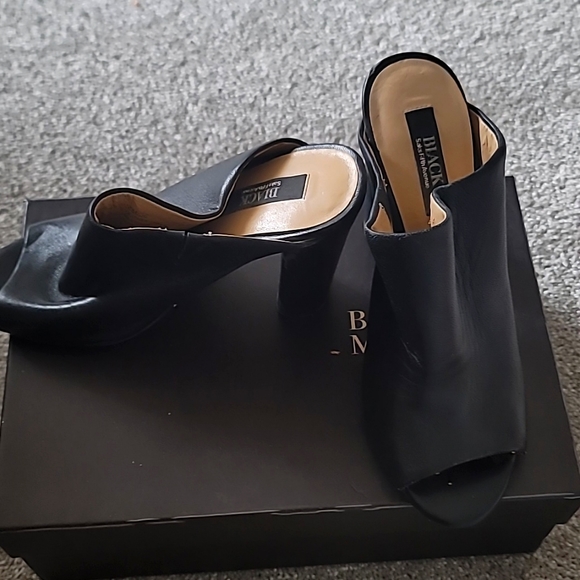 Sz 6 black leather mules - Picture 1 of 3